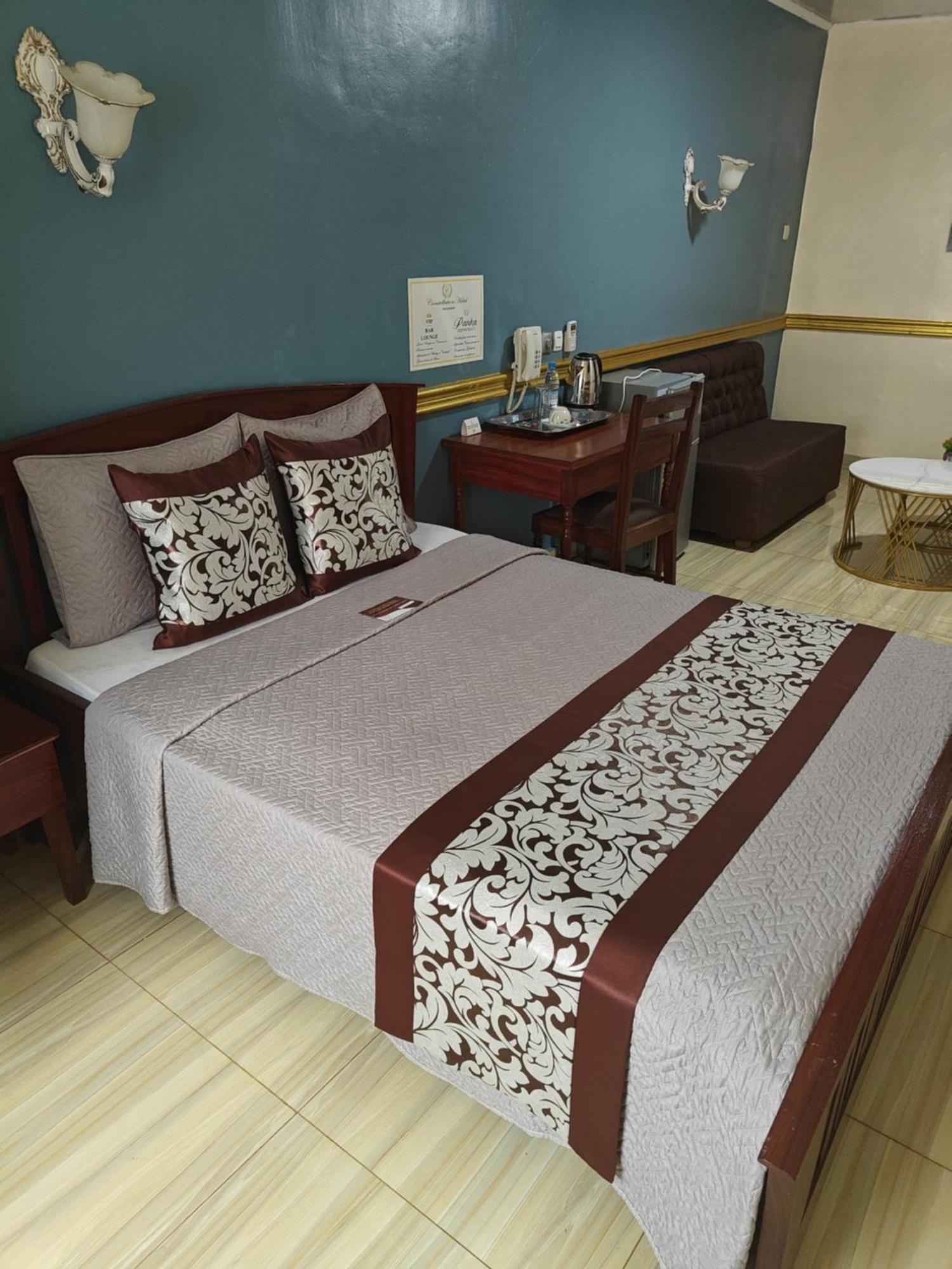 Hotel Restaurant Constellation Dschang Екстер'єр фото